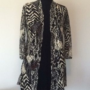 🐆🐅🦓🦒NEW Chico’s Lace Animal Duster S/4🐆🐅🦓🦒